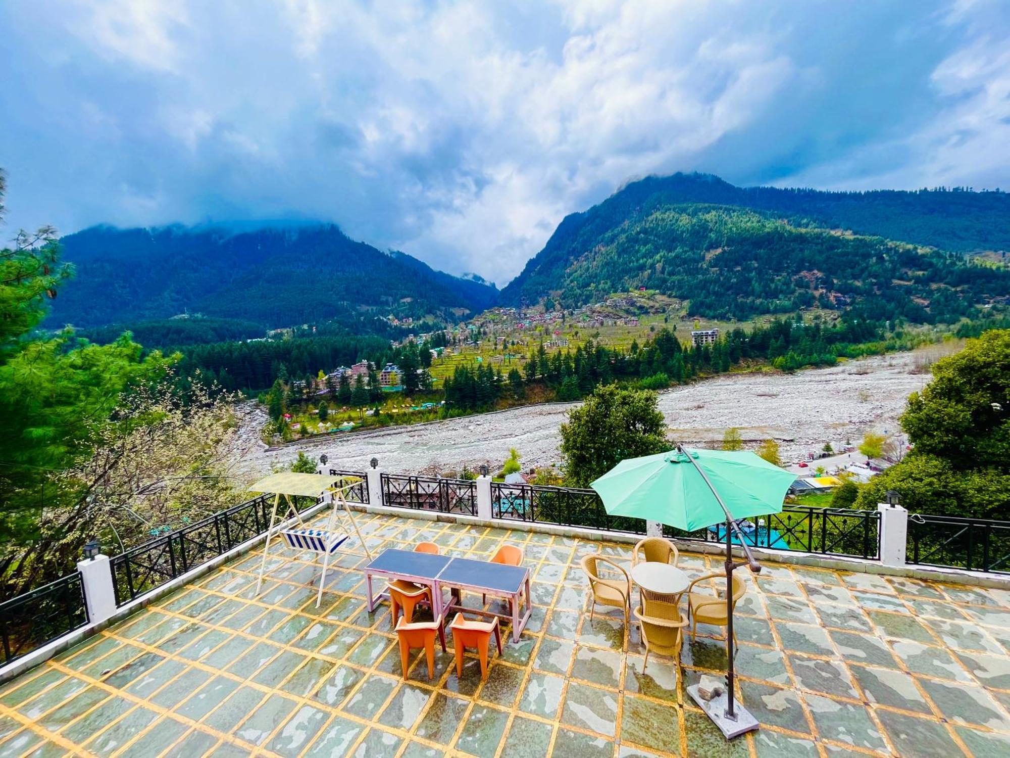 The Hollywood Vibes - #Riverview #Premium Rooms #Prime Location #Most Awarded #Parking #Top Rated #Open Terrace #Best Selling Hotel In Manali 외부 사진
