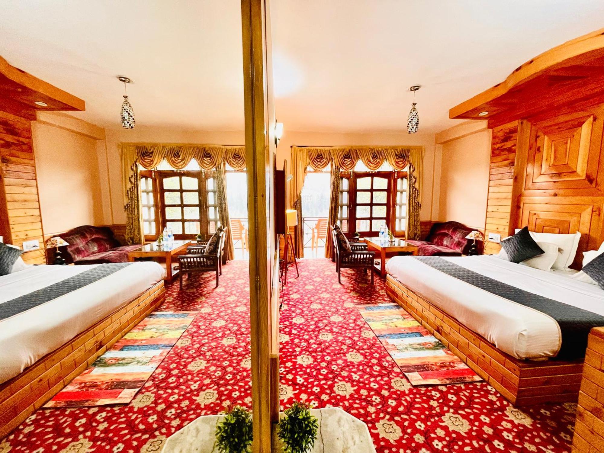 The Hollywood Vibes - #Riverview #Premium Rooms #Prime Location #Most Awarded #Parking #Top Rated #Open Terrace #Best Selling Hotel In Manali 외부 사진